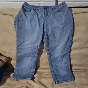 No Boundaries Blue Capri Pants